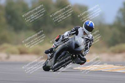 media/Sep-10-2023-SoCal Trackdays (Sun) [[6b4faecef6]]/Turn 7 (840am)/